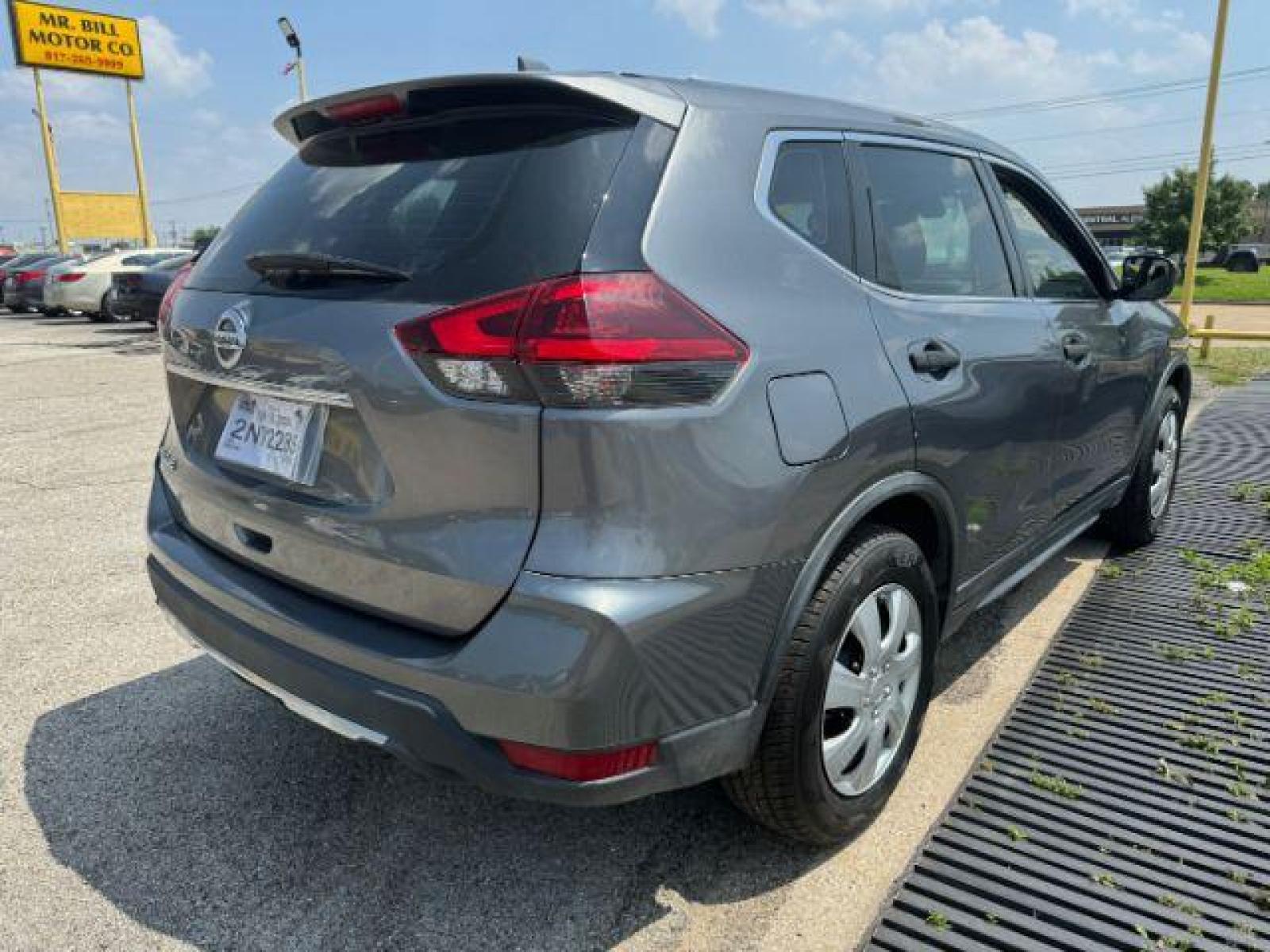 2019 GRAY Nissan Rogue S 2WD (JN8AT2MT7KW) with an 2.5L L4 DOHC 16V engine, Continuously Variabl transmission, located at 2715 W Pioneer Pkwy, Arlington, TX, 76013, (817) 265-9009, 32.710262, -97.153236 - Photo #6