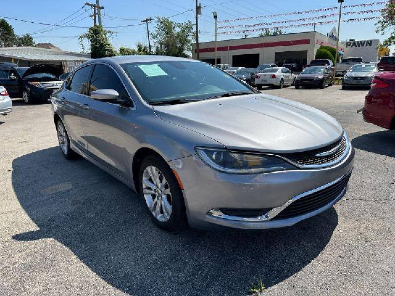 2015 SILVER Chrysler 200 Limited (1C3CCCAB2FN) with an 2.4L L4 DOHC 16V engine, 9-Speed Automatic transmission, located at 2715 W Pioneer Pkwy, Arlington, TX, 76013, (817) 265-9009, 32.710262, -97.153236 - Photo #4