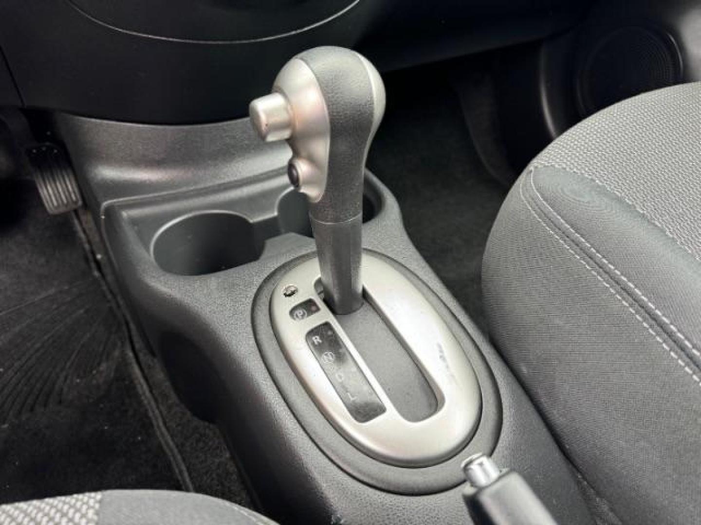 2014 BLUE Nissan Versa 1.6 SL Sedan (3N1CN7APXEK) with an 1.6L L4 DOHC 16V engine, Continuously Variabl transmission, located at 2715 W Pioneer Pkwy, Arlington, TX, 76013, (817) 265-9009, 32.710262, -97.153236 - Photo#15