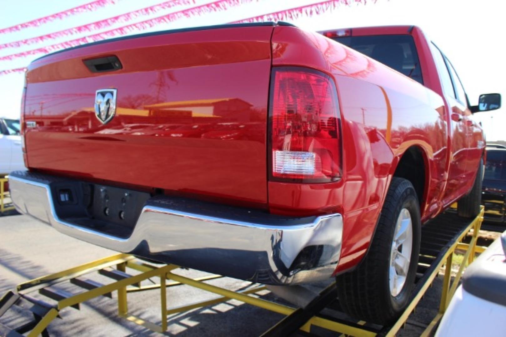 2014 Red RAM 1500 SLT Quad Cab 2WD (1C6RR6GT3ES) with an 5.7L V8 OHV 16V engine, 8-Speed Automatic transmission, located at 2715 W Pioneer Pkwy, Arlington, TX, 76013, (817) 265-9009, 32.710262, -97.153236- Photo#4