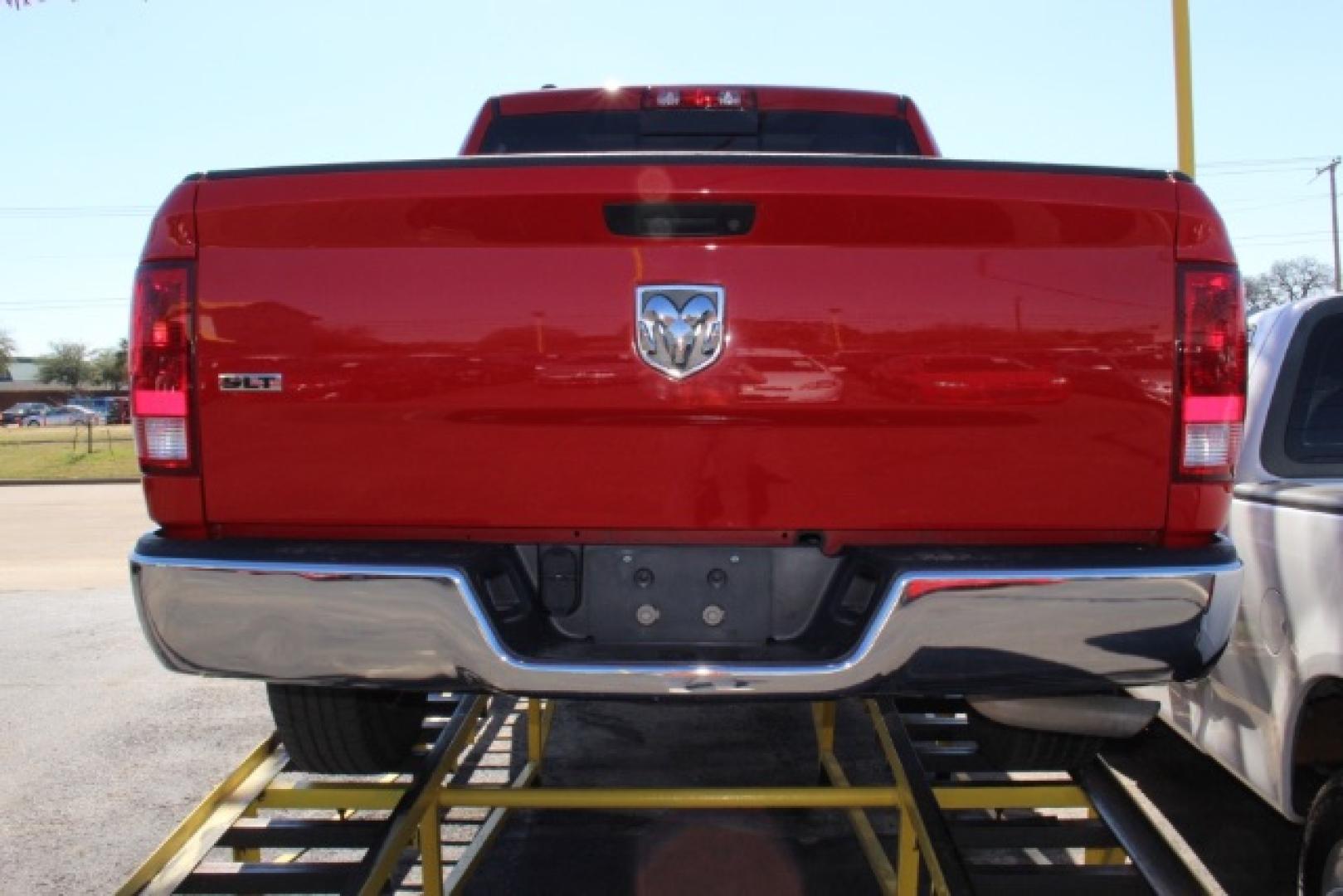 2014 Red RAM 1500 SLT Quad Cab 2WD (1C6RR6GT3ES) with an 5.7L V8 OHV 16V engine, 8-Speed Automatic transmission, located at 2715 W Pioneer Pkwy, Arlington, TX, 76013, (817) 265-9009, 32.710262, -97.153236- Photo#5