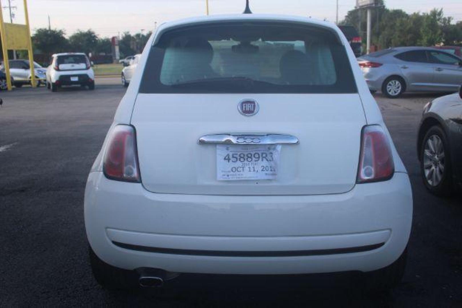 2016 Fiat 500 Pop Hatchback (3C3CFFAR0GT) with an 1.4L L4 engine, located at 2715 W Pioneer Pkwy, Arlington, TX, 76013, (817) 265-9009, 32.710262, -97.153236 - Photo#6