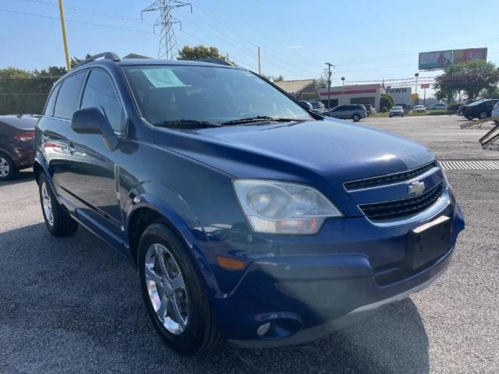 2013 Chevrolet Captiva Sport 1LT FWD (3GNAL3EK8DS) with an 2.4L L4 DOHC 16V FFV engine, 6-Speed Automatic transmission, located at 2715 W Pioneer Pkwy, Arlington, TX, 76013, (817) 265-9009, 32.710262, -97.153236 - Photo #4