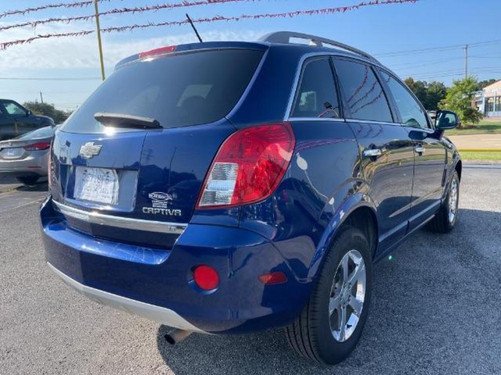 2013 Chevrolet Captiva Sport 1LT FWD (3GNAL3EK8DS) with an 2.4L L4 DOHC 16V FFV engine, 6-Speed Automatic transmission, located at 2715 W Pioneer Pkwy, Arlington, TX, 76013, (817) 265-9009, 32.710262, -97.153236 - Photo #5