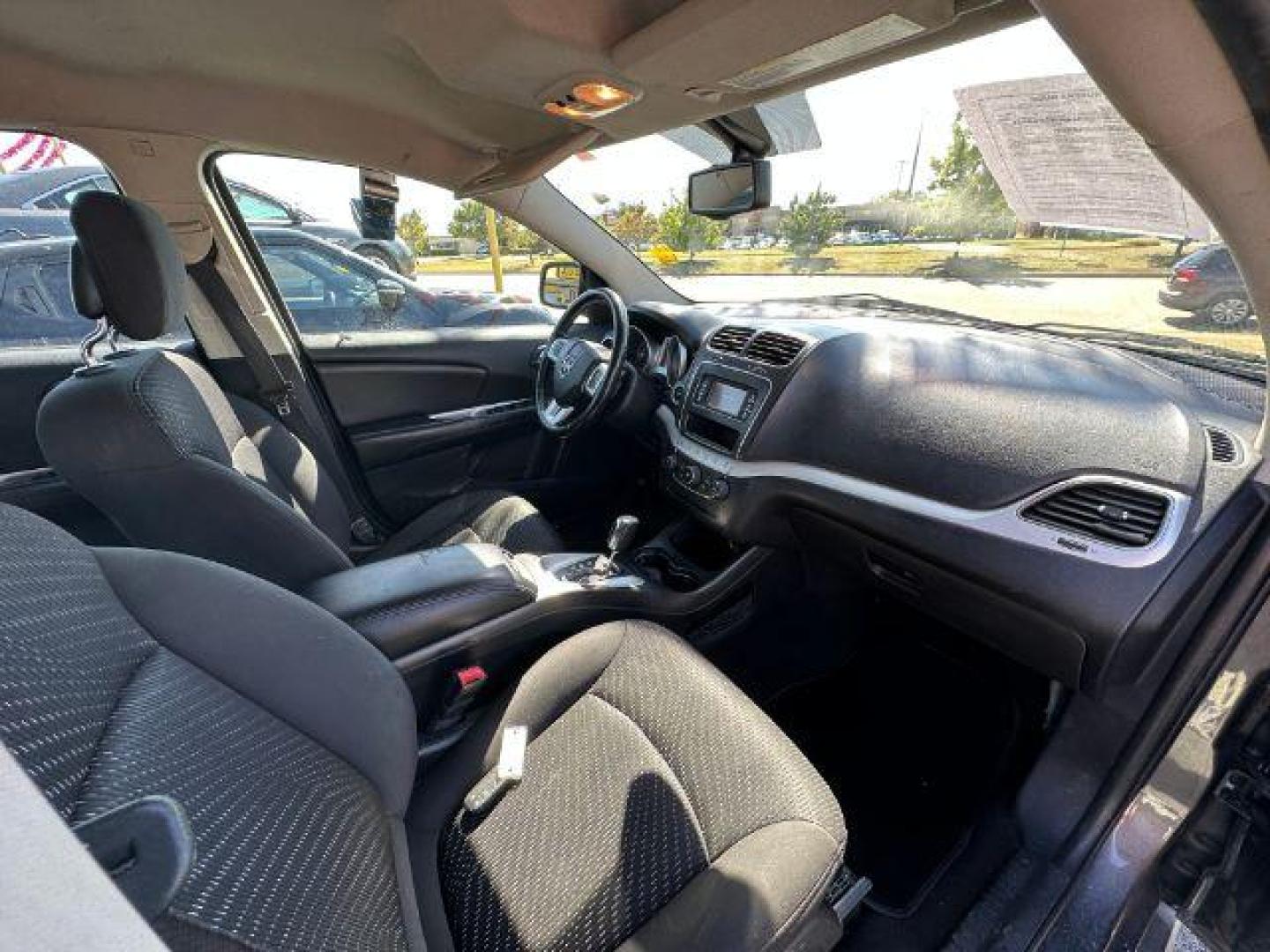 2014 GRAY Dodge Journey SE (3C4PDCAB8ET) with an 2.4L L4 DOHC 16V engine, 4-Speed Automatic transmission, located at 2715 W Pioneer Pkwy, Arlington, TX, 76013, (817) 265-9009, 32.710262, -97.153236 - Photo#10