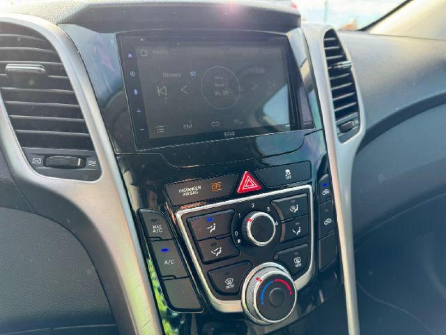 2017 WHITE Hyundai Elantra GT A/T (KMHD35LH2HU) with an 2.0L L4 16V DOHC engine, 6-Speed Automatic transmission, located at 2715 W Pioneer Pkwy, Arlington, TX, 76013, (817) 265-9009, 32.710262, -97.153236 - Photo#16
