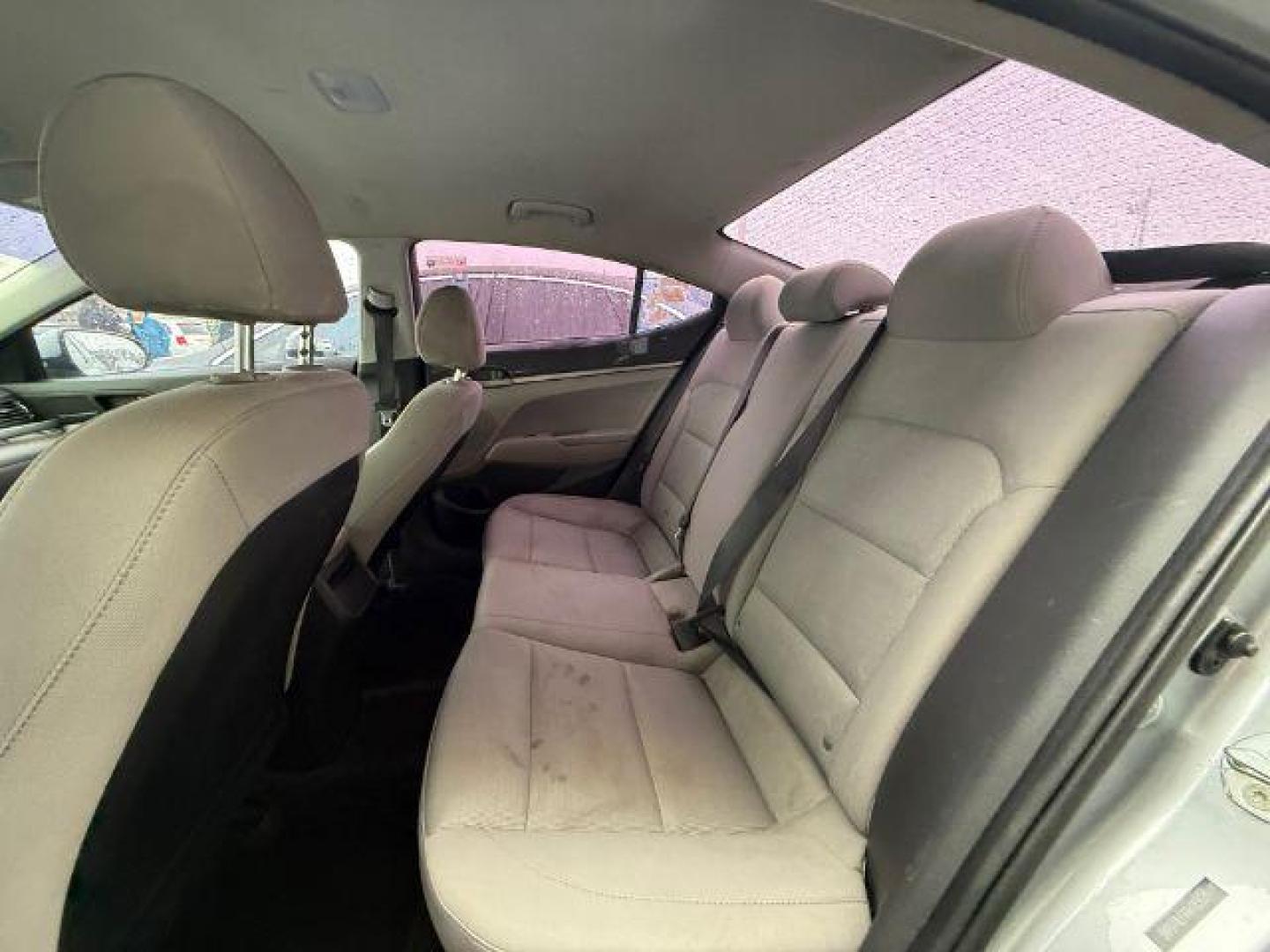 2017 GRAY HYUN ELA SE 6AT (5NPD74LF4HH) with an 1.8L L4 DOHC 16V engine, 6-Speed Automatic transmission, located at 2715 W Pioneer Pkwy, Arlington, TX, 76013, (817) 265-9009, 32.710262, -97.153236 - Photo#10