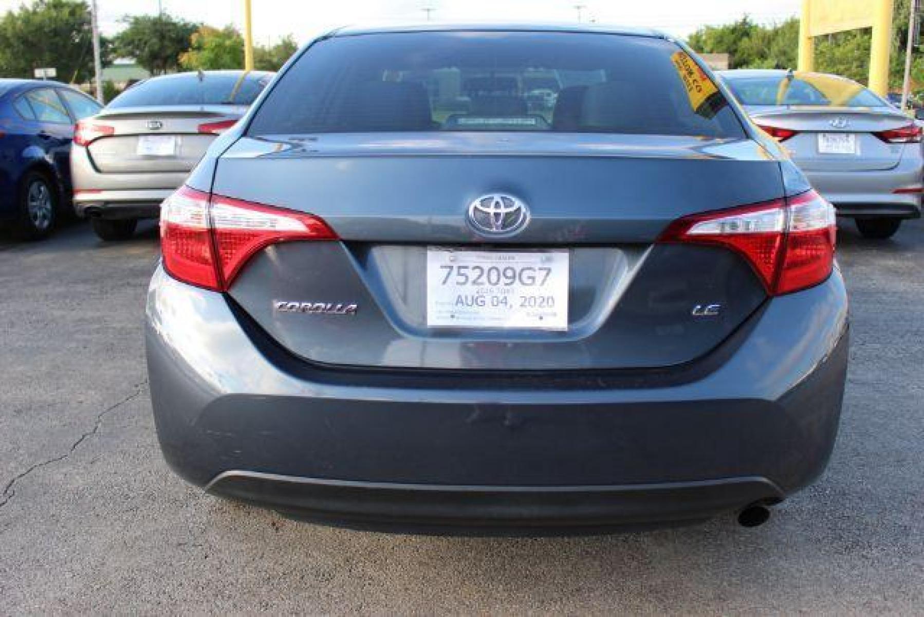 2016 GRAY Toyota Corolla LE CVT (5YFBURHE0GP) with an 1.8L L4 DOHC 16V engine, Continuously Variabl transmission, located at 2715 W Pioneer Pkwy, Arlington, TX, 76013, (817) 265-9009, 32.710262, -97.153236 - Photo #6