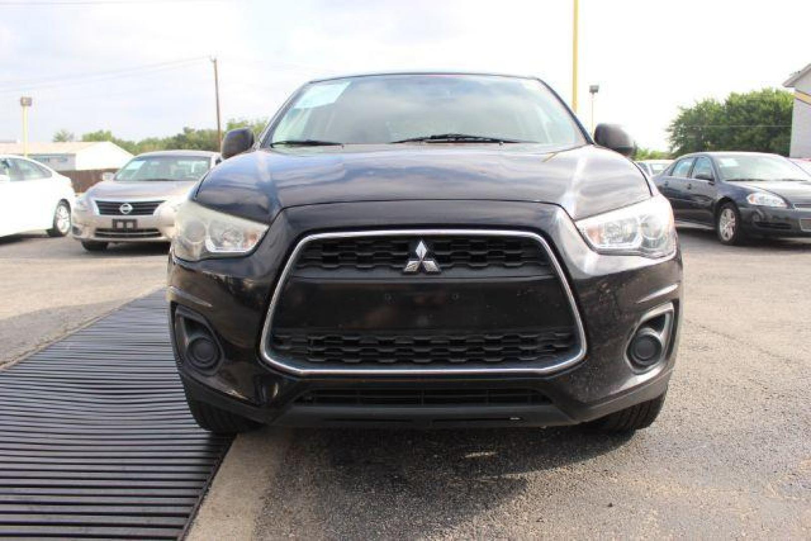 2013 BLACK Mitsubishi Outlander Sport ES 2WD (4A4AP3AU1DE) with an 2.0L L4 DOHC 16V engine, located at 2715 W Pioneer Pkwy, Arlington, TX, 76013, (817) 265-9009, 32.710262, -97.153236 - Photo#3