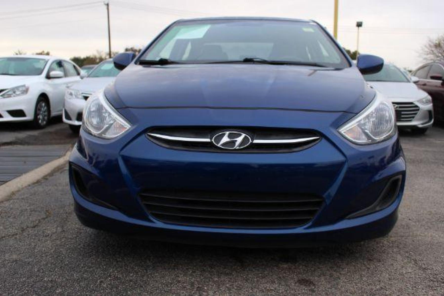 2017 BLUE Hyundai Accent SE 4-Door 6A (KMHCT4AE0HU) with an 1.6L L4 DOHC 16V engine, 6-Speed Automatic transmission, located at 2715 W Pioneer Pkwy, Arlington, TX, 76013, (817) 265-9009, 32.710262, -97.153236 - Photo #3