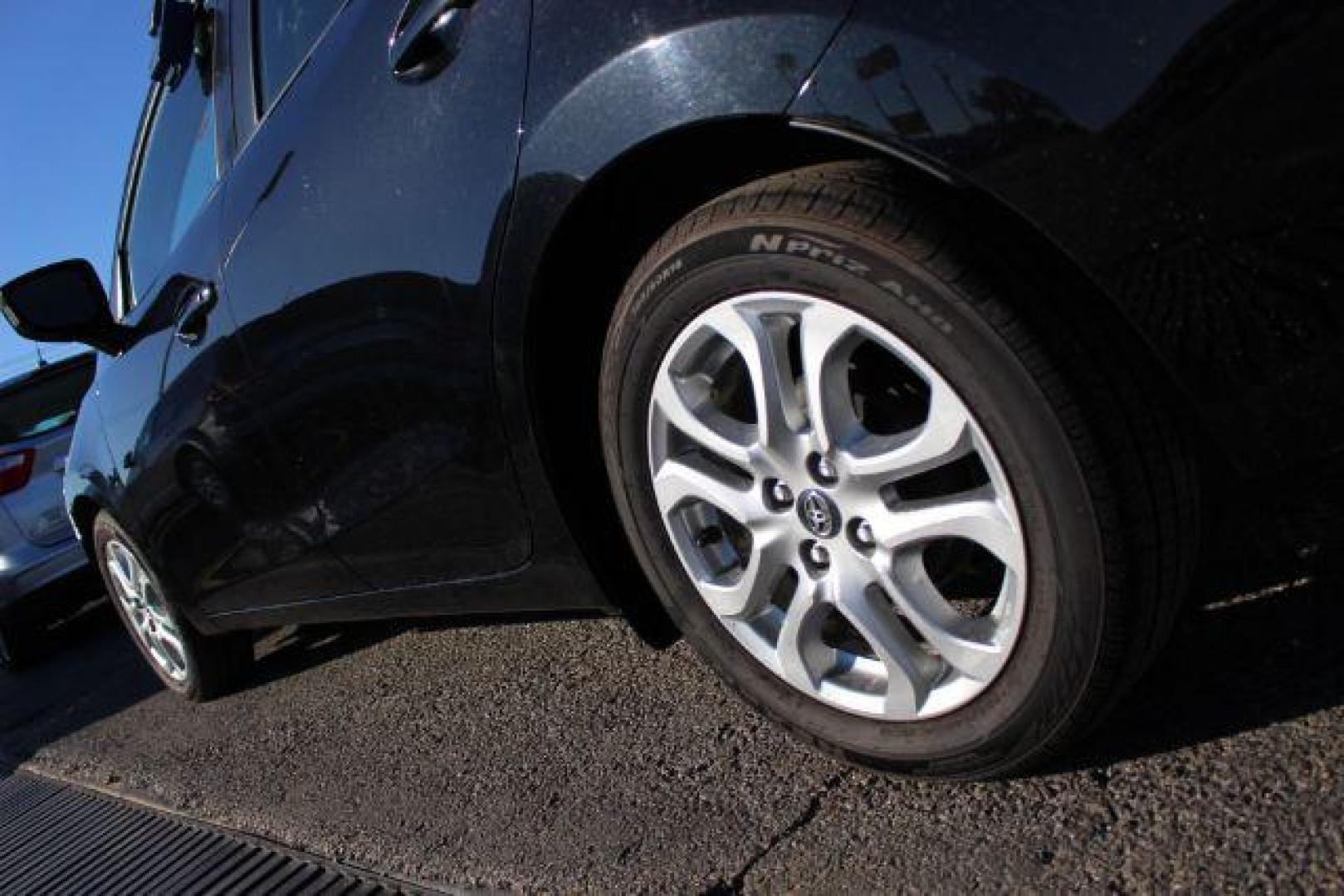 2018 BLACK Toyota Yaris iA 6A (3MYDLBYV2JY) with an 1.5L L4 DOHC 16V engine, 6-Speed Automatic transmission, located at 2715 W Pioneer Pkwy, Arlington, TX, 76013, (817) 265-9009, 32.710262, -97.153236 - Photo#8
