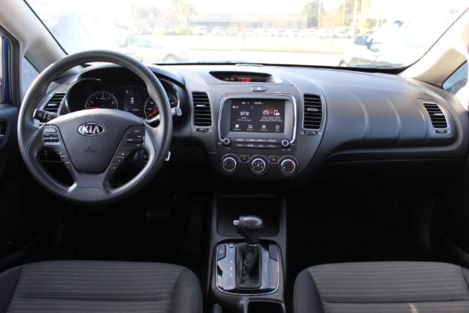 2018 BLUE Kia Forte LX 6A (3KPFL4A70JE) with an 2.0L L4 DOHC 16V engine, 6-Speed Automatic transmission, located at 2715 W Pioneer Pkwy, Arlington, TX, 76013, (817) 265-9009, 32.710262, -97.153236 - Photo#12