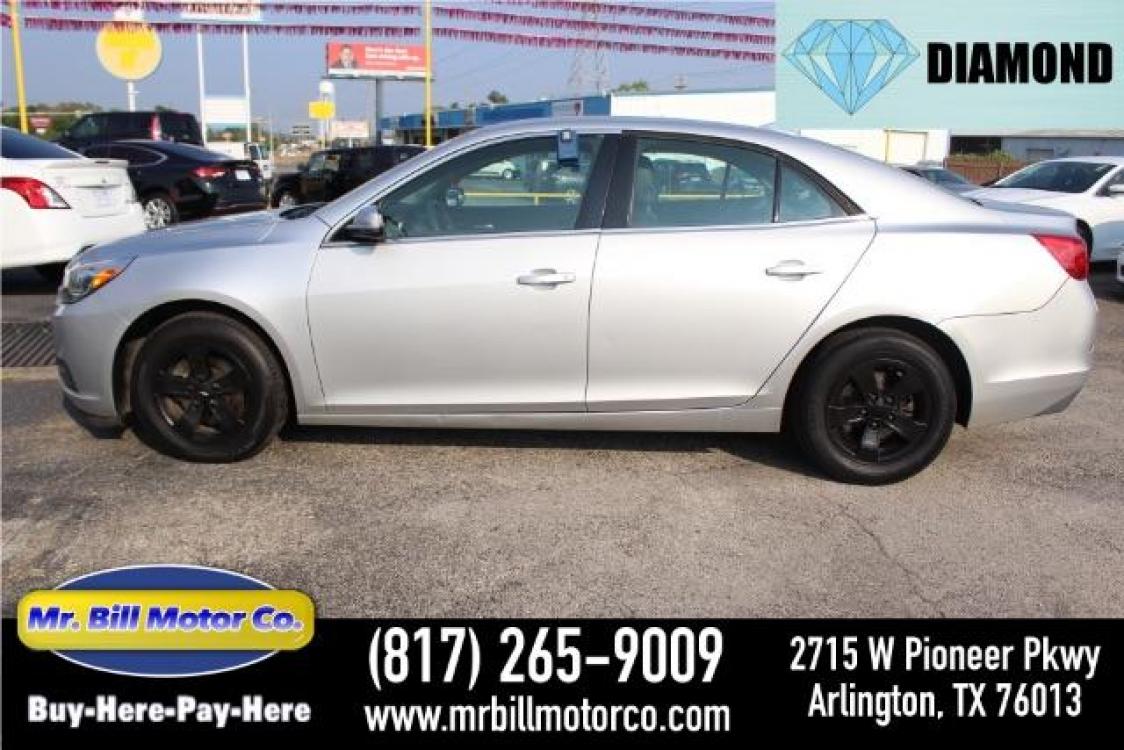 2016 Silver Chevrolet Malibu Limited 1LT (1G11C5SA5GF) with an 2.5L L4 DOHC 16V engine, 6-Speed Automatic transmission, located at 2715 W Pioneer Pkwy, Arlington, TX, 76013, (817) 265-9009, 32.710262, -97.153236 - Photo #0