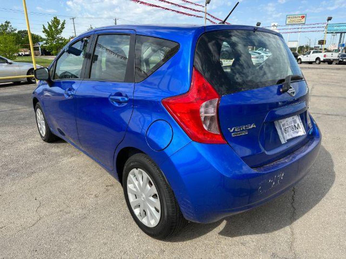 2015 Metallic Blue Nissan Versa Note SV (3N1CE2CP6FL) with an 1.6L L4 DOHC 16V engine, Continuously Variabl transmission, located at 2715 W Pioneer Pkwy, Arlington, TX, 76013, (817) 265-9009, 32.710262, -97.153236 - Photo#7