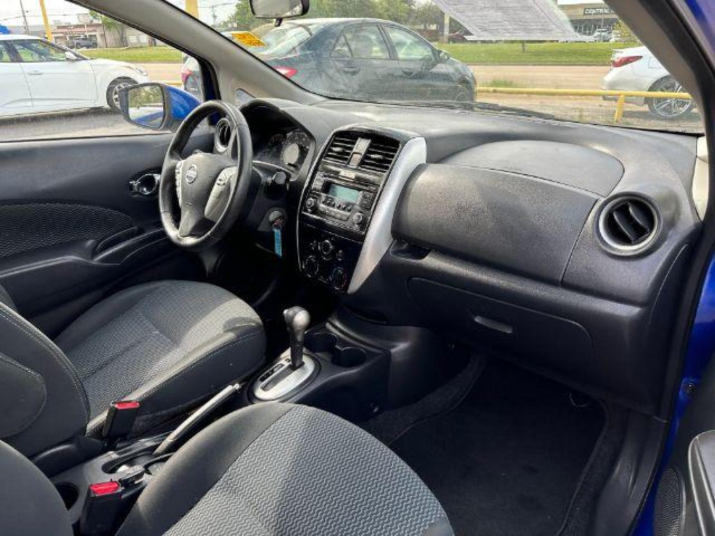 2015 Metallic Blue Nissan Versa Note SV (3N1CE2CP6FL) with an 1.6L L4 DOHC 16V engine, Continuously Variabl transmission, located at 2715 W Pioneer Pkwy, Arlington, TX, 76013, (817) 265-9009, 32.710262, -97.153236 - Photo#13