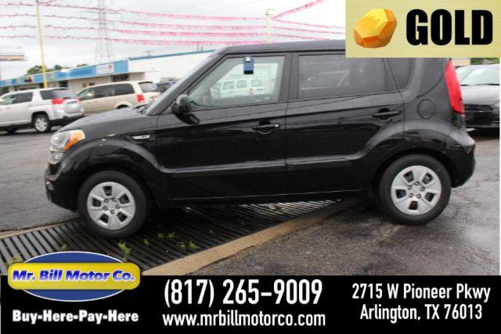 2013 BLACK Kia Soul Base (KNDJT2A59D7) with an 1.6L L4 DOHC 16V engine, 5-Speed Manual transmission, located at 2715 W Pioneer Pkwy, Arlington, TX, 76013, (817) 265-9009, 32.710262, -97.153236 - Photo#0