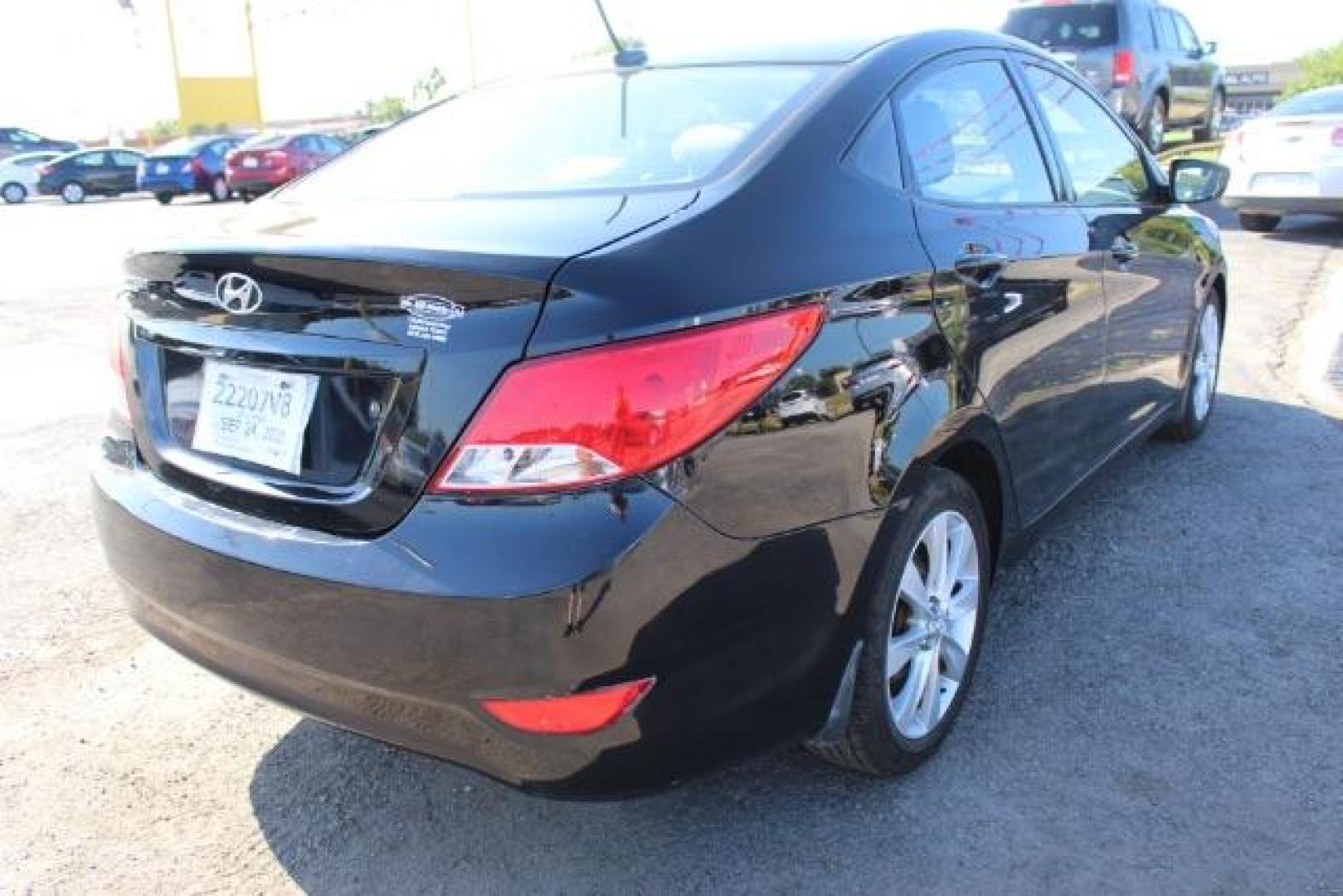 2014 BLACK Hyundai Accent GLS 4-Door (KMHCU4AE3EU) with an 1.6L L4 DOHC 16V engine, located at 2715 W Pioneer Pkwy, Arlington, TX, 76013, (817) 265-9009, 32.710262, -97.153236 - Photo#5