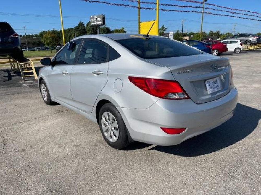 2015 SILVER Hyundai Accent GLS 4-Door 6A (KMHCT4AEXFU) with an 1.6L L4 DOHC 16V engine, 6-Speed Automatic transmission, located at 2715 W Pioneer Pkwy, Arlington, TX, 76013, (817) 265-9009, 32.710262, -97.153236 - Photo #4