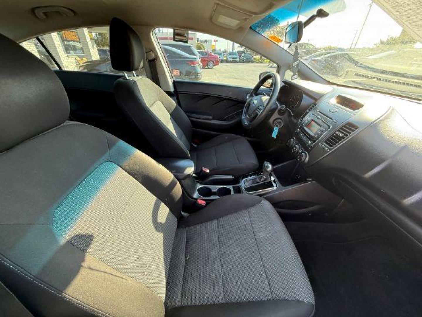 2018 MAROON Kia Forte LX 6A (3KPFK4A70JE) with an 2.0L L4 DOHC 16V engine, 6-Speed Automatic transmission, located at 2715 W Pioneer Pkwy, Arlington, TX, 76013, (817) 265-9009, 32.710262, -97.153236 - Photo#11