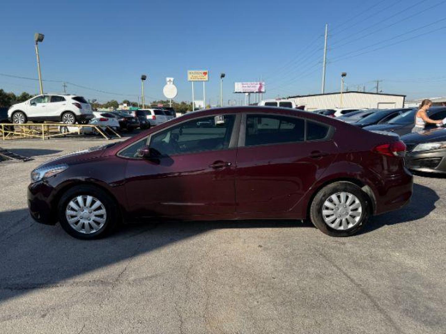 2018 MAROON Kia Forte LX 6A (3KPFK4A70JE) with an 2.0L L4 DOHC 16V engine, 6-Speed Automatic transmission, located at 2715 W Pioneer Pkwy, Arlington, TX, 76013, (817) 265-9009, 32.710262, -97.153236 - Photo#2