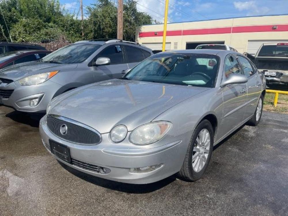 2007 SILVER Buick LaCrosse CXS (2G4WE587X71) with an 3.6L V6 DOHC 24V engine, 4-Speed Automatic transmission, located at 2715 W Pioneer Pkwy, Arlington, TX, 76013, (817) 265-9009, 32.710262, -97.153236 - Photo #3