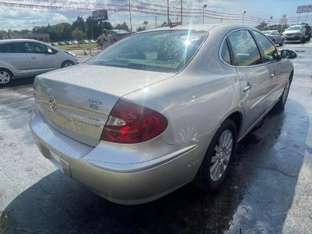 2007 SILVER Buick LaCrosse CXS (2G4WE587X71) with an 3.6L V6 DOHC 24V engine, 4-Speed Automatic transmission, located at 2715 W Pioneer Pkwy, Arlington, TX, 76013, (817) 265-9009, 32.710262, -97.153236 - Photo #5