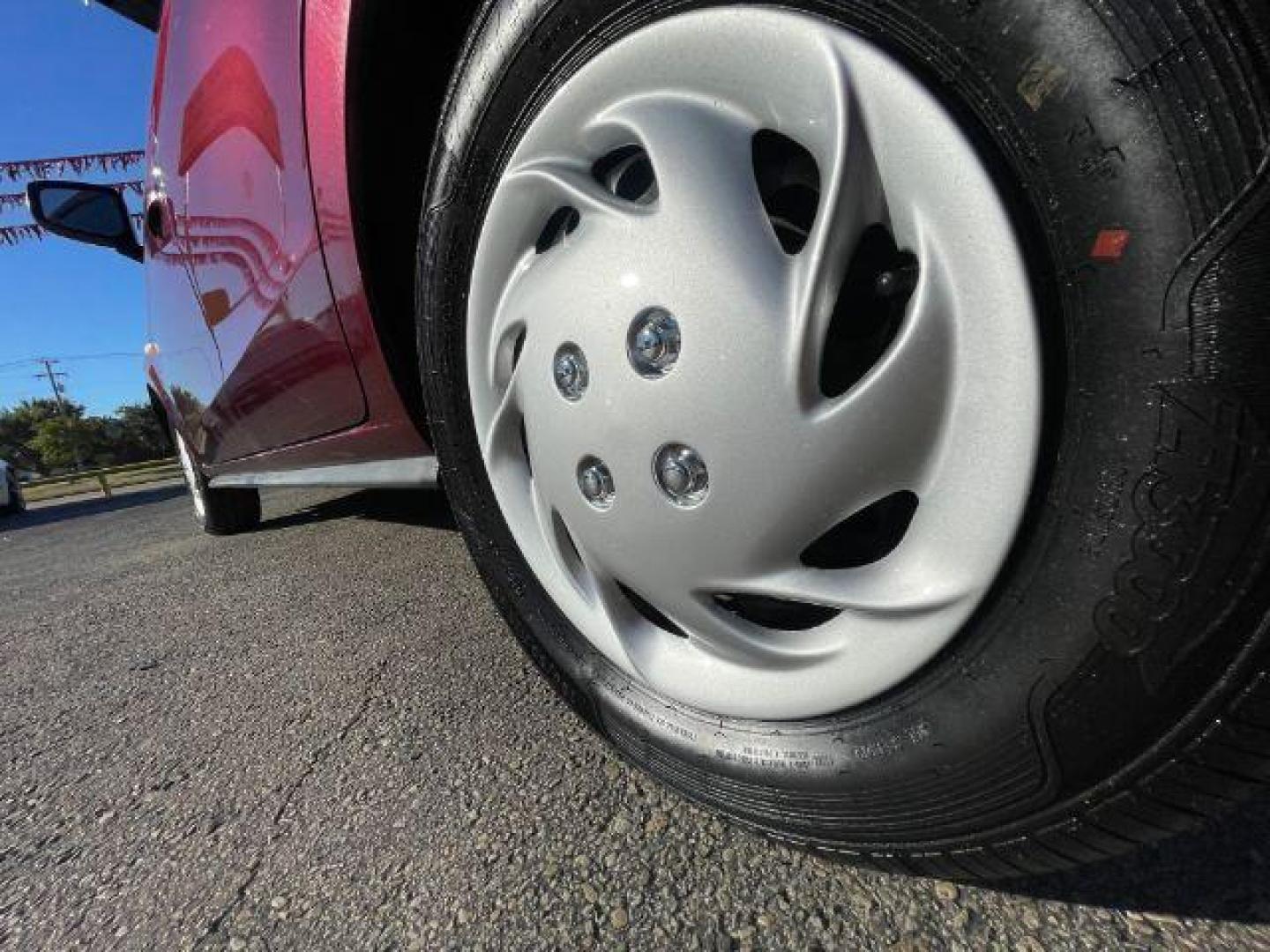 2018 MAROON Mitsubishi Mirage ES CVT (ML32A3HJ0JH) with an 1.2L L3 DOHC engine, Continuously Variabl transmission, located at 2715 W Pioneer Pkwy, Arlington, TX, 76013, (817) 265-9009, 32.710262, -97.153236 - Photo#10