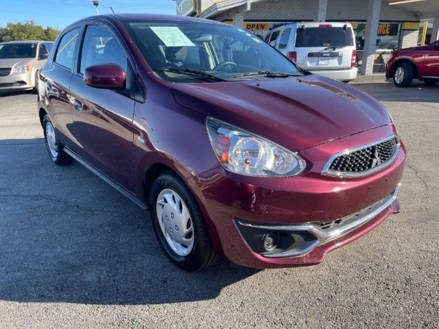 2018 MAROON Mitsubishi Mirage ES CVT (ML32A3HJ0JH) with an 1.2L L3 DOHC engine, Continuously Variabl transmission, located at 2715 W Pioneer Pkwy, Arlington, TX, 76013, (817) 265-9009, 32.710262, -97.153236- Photo#4