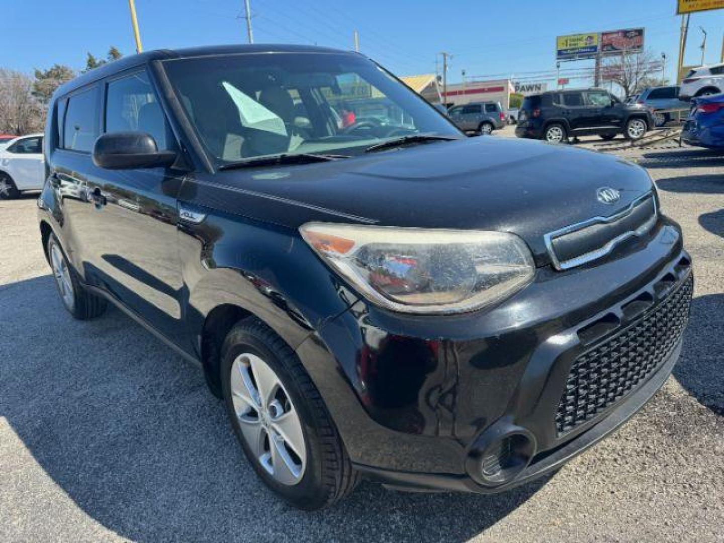 2015 BLACK Kia Soul Base (KNDJN2A27F7) with an 1.6L L4 DOHC 16V engine, located at 2715 W Pioneer Pkwy, Arlington, TX, 76013, (817) 265-9009, 32.710262, -97.153236 - Photo#5