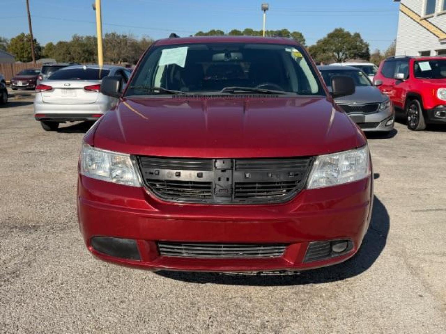 2010 RED Dodge Journey SXT (3D4PG5FV6AT) with an 3.5L V6 SOHC 24V engine, 6-Speed Automatic transmission, located at 2715 W Pioneer Pkwy, Arlington, TX, 76013, (817) 265-9009, 32.710262, -97.153236 - Photo#4