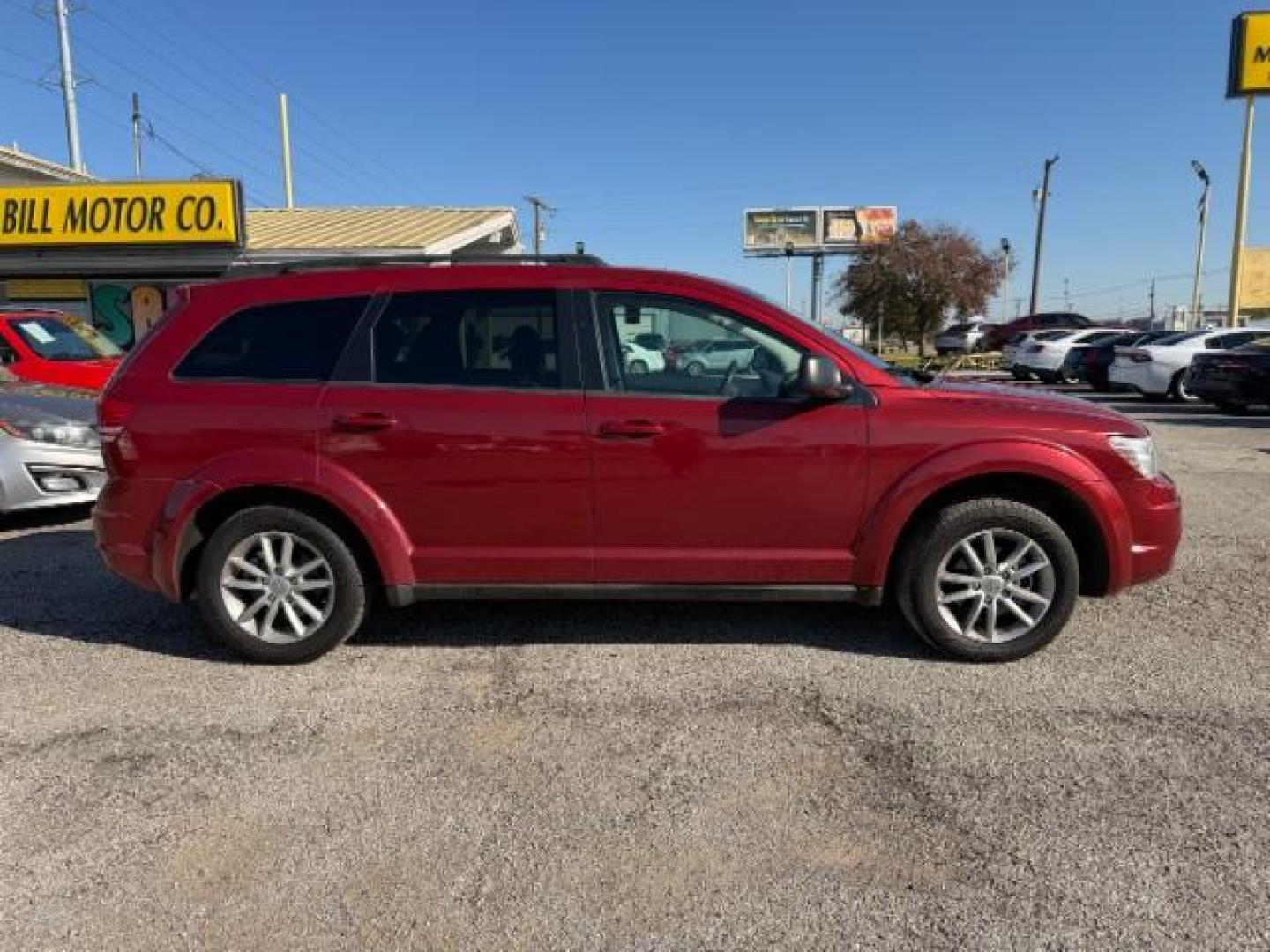 2010 RED Dodge Journey SXT (3D4PG5FV6AT) with an 3.5L V6 SOHC 24V engine, 6-Speed Automatic transmission, located at 2715 W Pioneer Pkwy, Arlington, TX, 76013, (817) 265-9009, 32.710262, -97.153236 - Photo#6