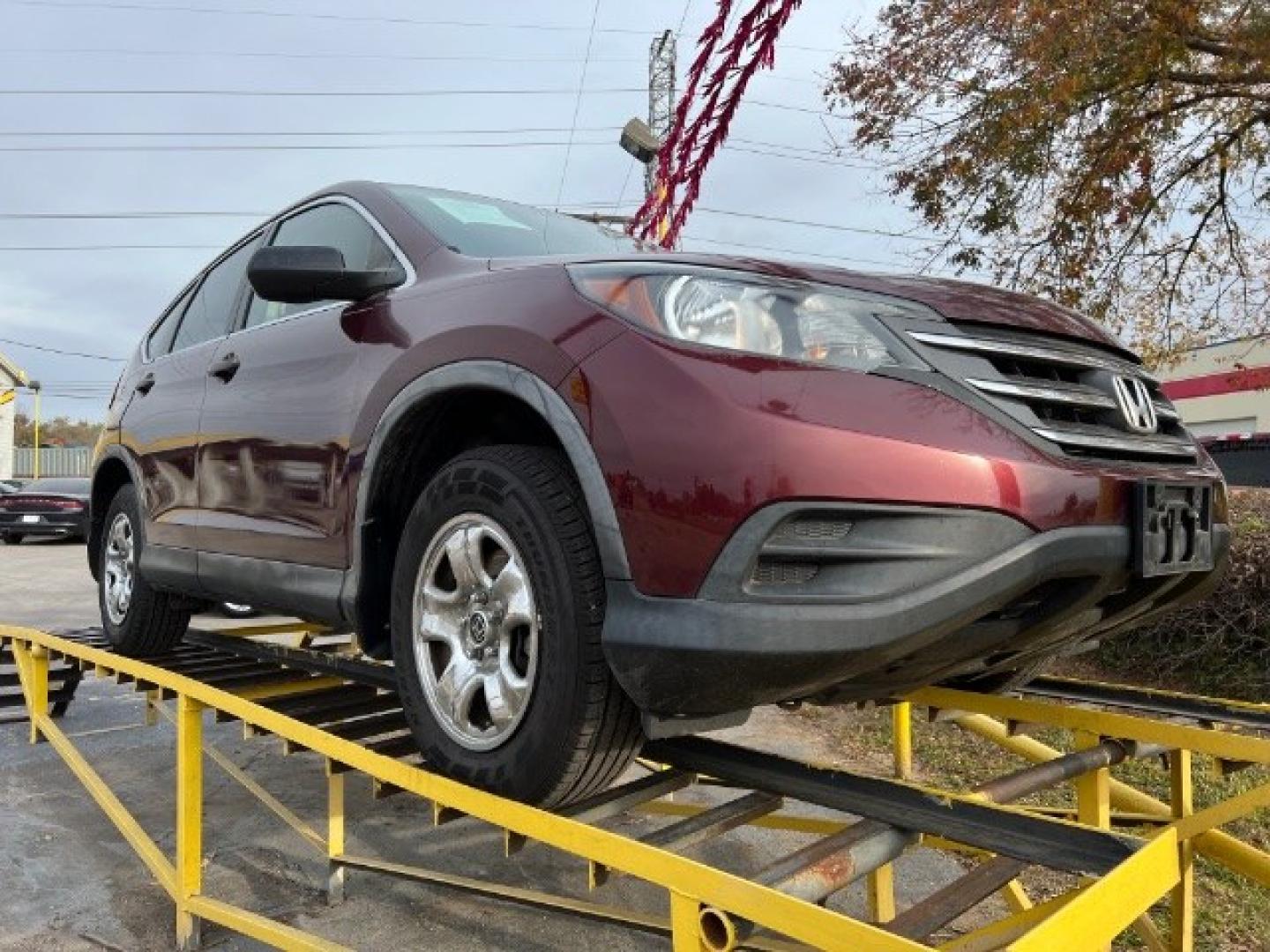 2012 MAROON Honda CR-V LX 2WD 5-Speed AT (5J6RM3H31CL) with an 2.4L L4 DOHC 16V engine, 5-Speed Automatic transmission, located at 2715 W Pioneer Pkwy, Arlington, TX, 76013, (817) 265-9009, 32.710262, -97.153236- Photo#5