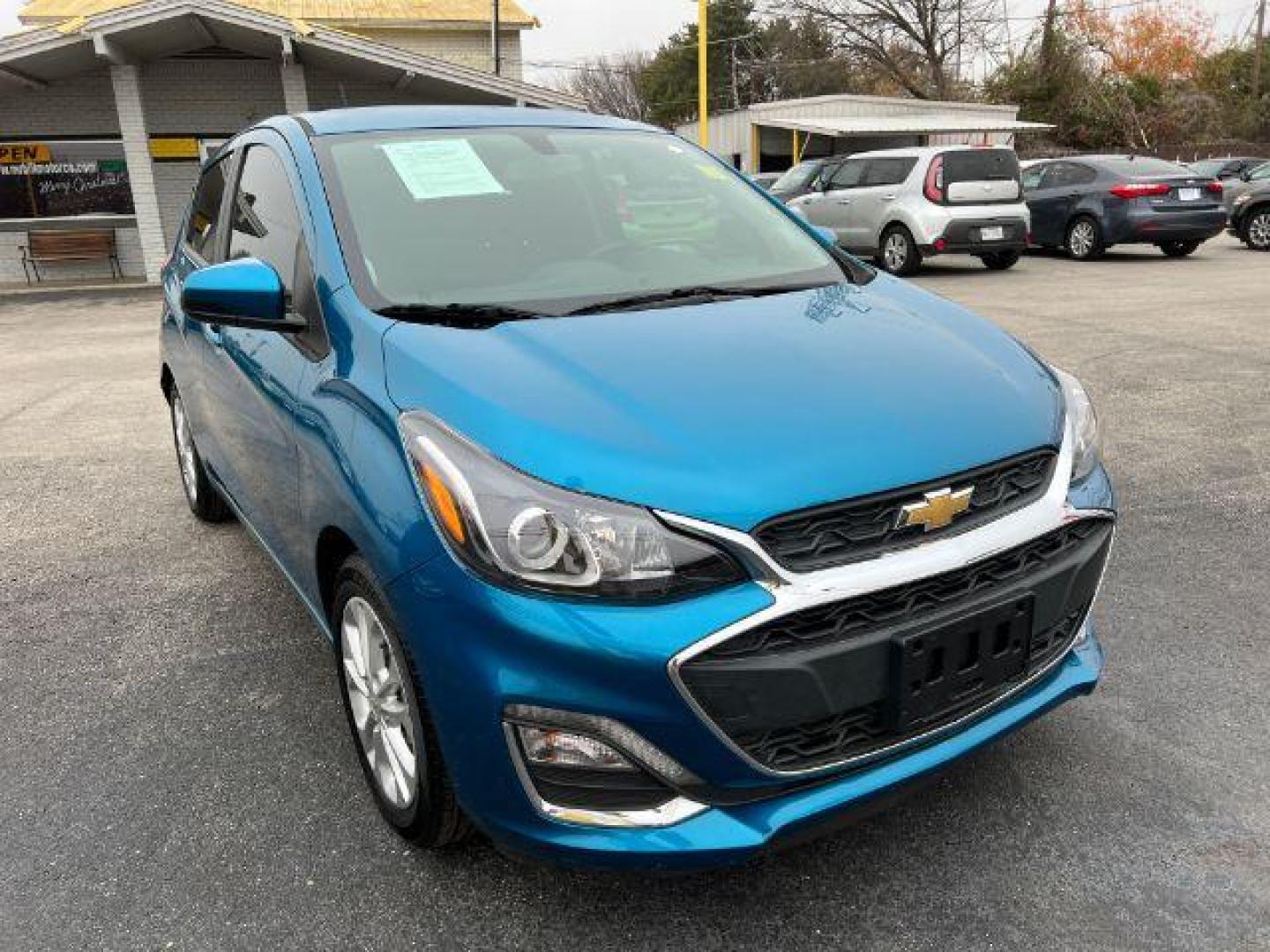 2019 BLUE Chevrolet Spark 1LT CVT (KL8CD6SA9KC) with an 1.4L L4 16V DOHC engine, Continuously Variabl transmission, located at 2715 W Pioneer Pkwy, Arlington, TX, 76013, (817) 265-9009, 32.710262, -97.153236 - Photo#4