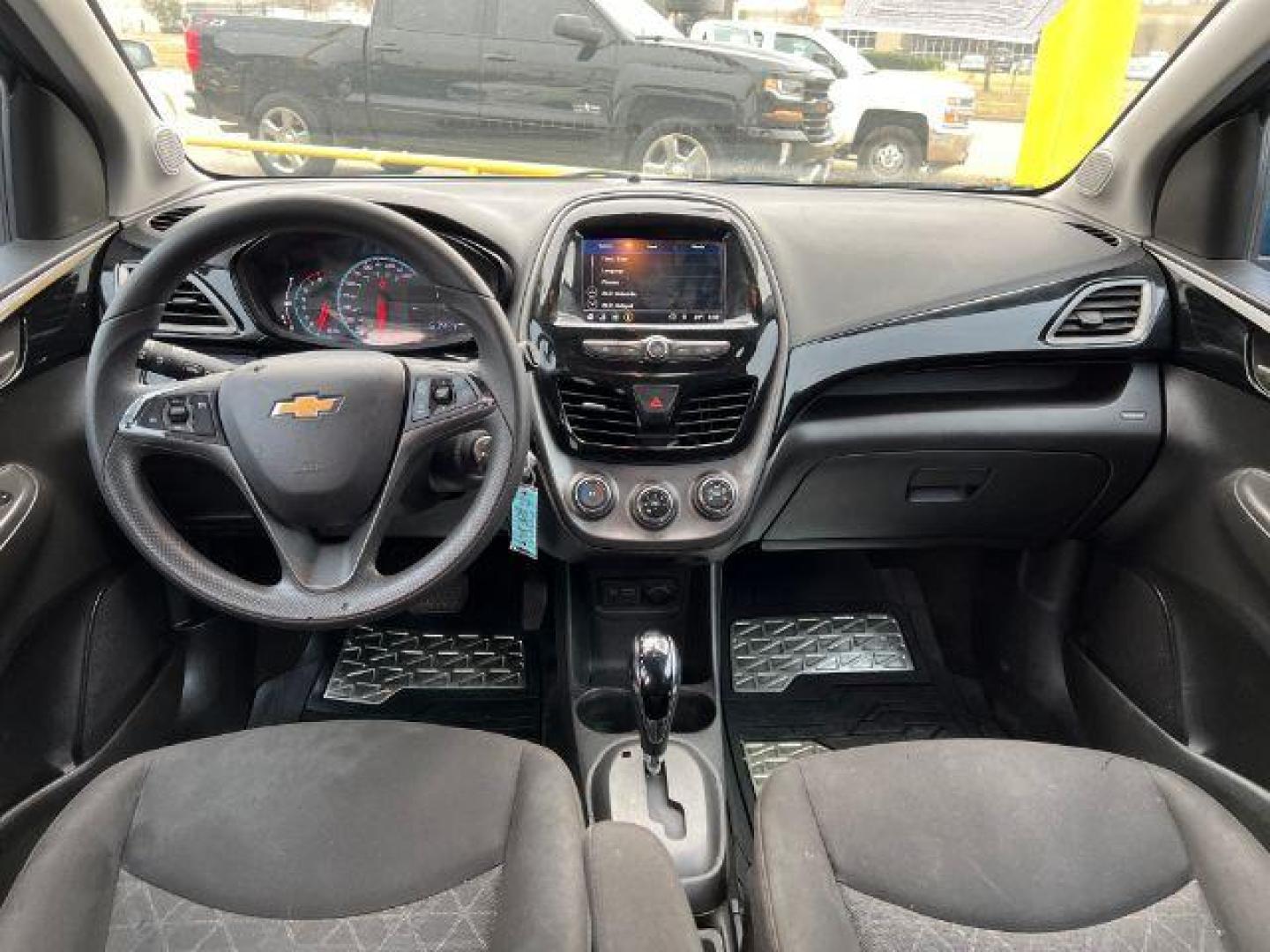 2019 BLUE Chevrolet Spark 1LT CVT (KL8CD6SA9KC) with an 1.4L L4 16V DOHC engine, Continuously Variabl transmission, located at 2715 W Pioneer Pkwy, Arlington, TX, 76013, (817) 265-9009, 32.710262, -97.153236 - Photo#11