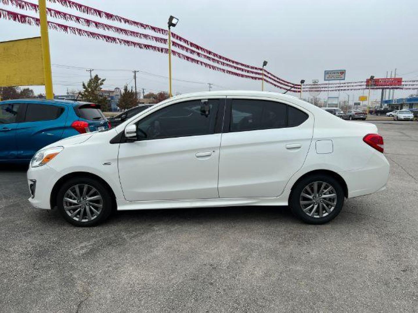 2019 WHITE Mitsubishi Mirage G4 SE (ML32F4FJXKH) with an 1.2L L3 DOHC engine, Continuously Variabl transmission, located at 2715 W Pioneer Pkwy, Arlington, TX, 76013, (817) 265-9009, 32.710262, -97.153236 - Photo#1