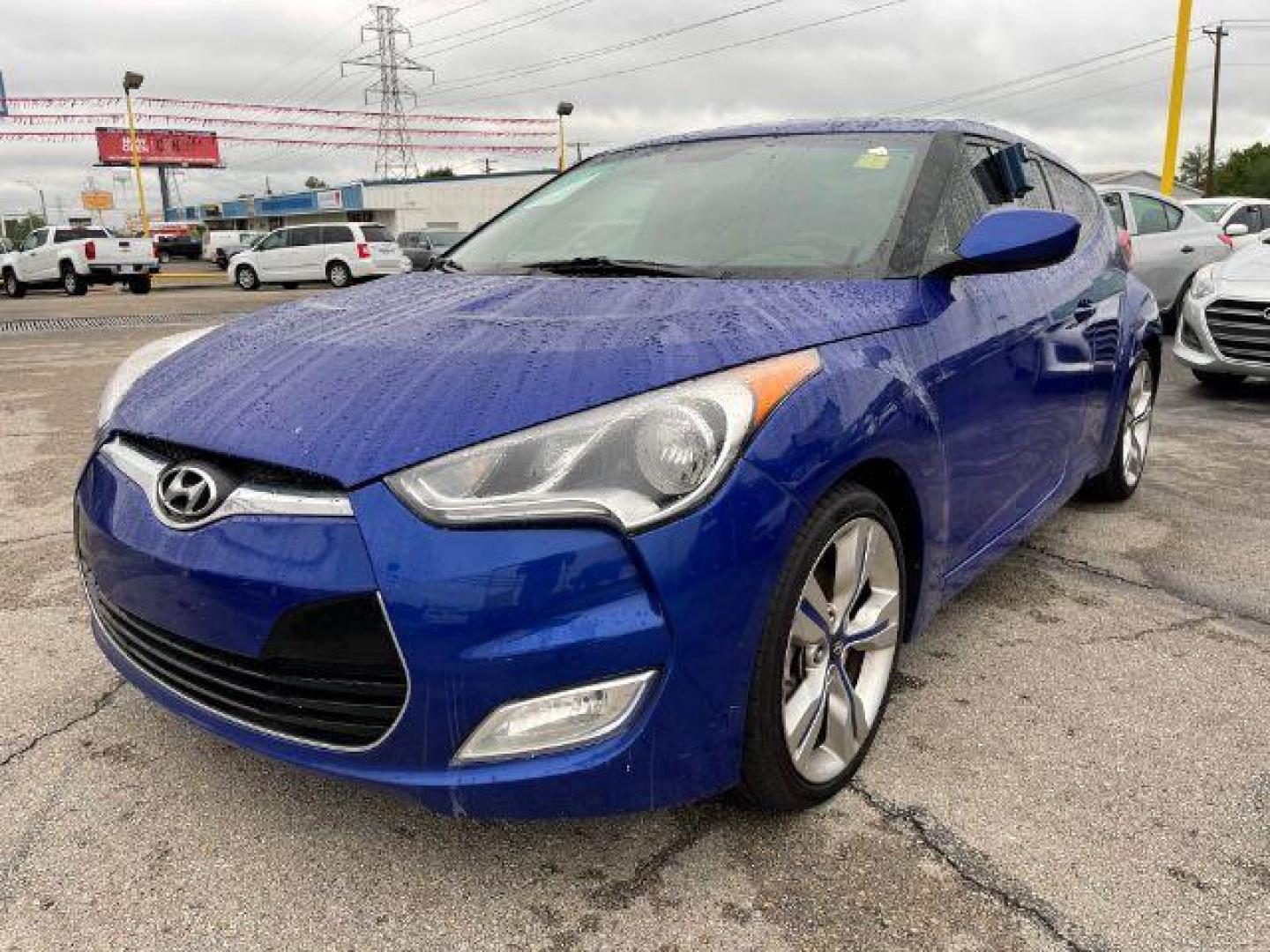 2016 BLUE Hyundai Veloster Base 6MT (KMHTC6AD7GU) with an 1.6L L4 DOHC 16V engine, located at 2715 W Pioneer Pkwy, Arlington, TX, 76013, (817) 265-9009, 32.710262, -97.153236 - Photo#2