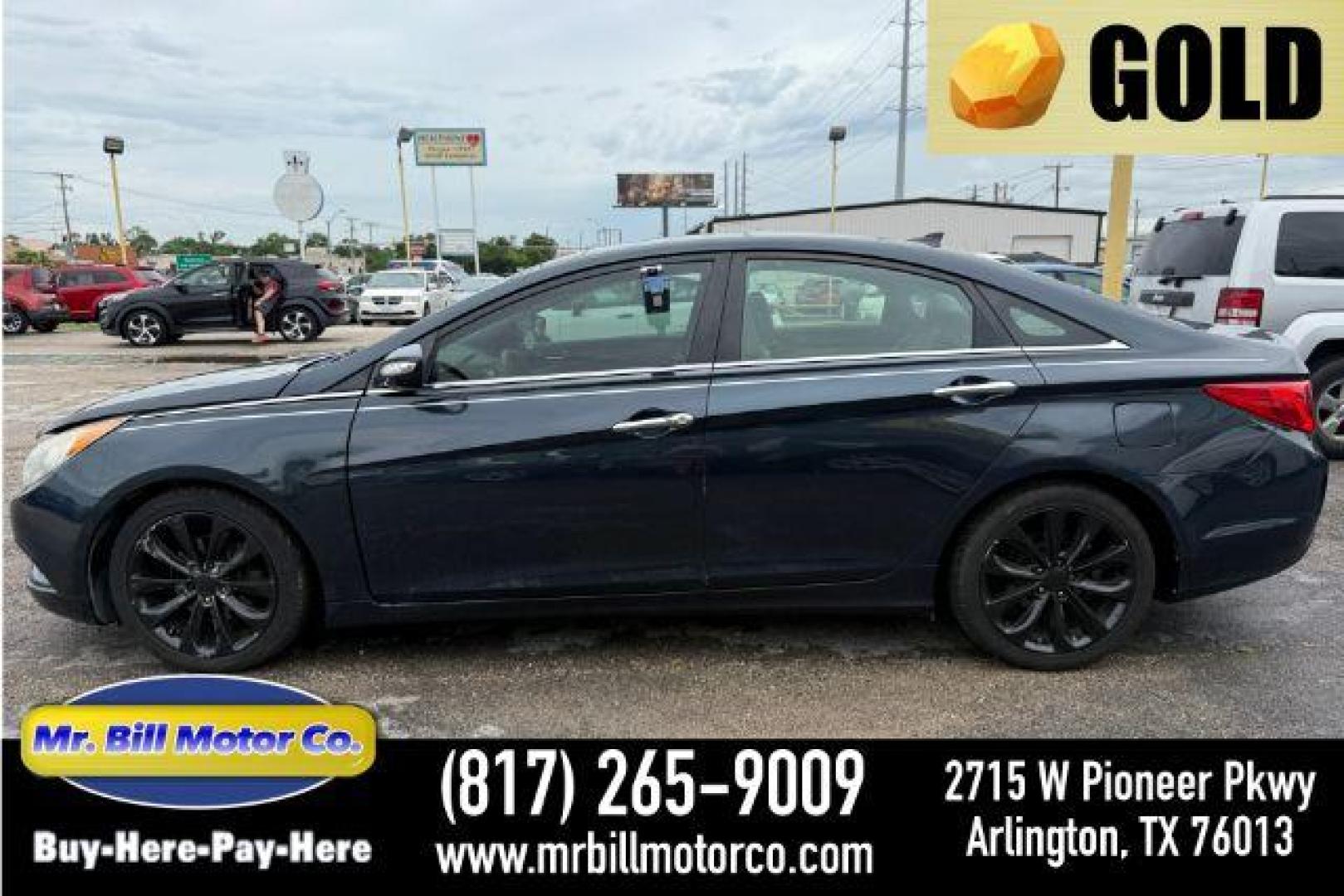 2012 Midnight Black Hyundai Sonata SE Auto (5NPEC4AB8CH) with an 2.0L L4 DOHC 16V engine, 6-Speed Automatic transmission, located at 2715 W Pioneer Pkwy, Arlington, TX, 76013, (817) 265-9009, 32.710262, -97.153236 - Photo#0