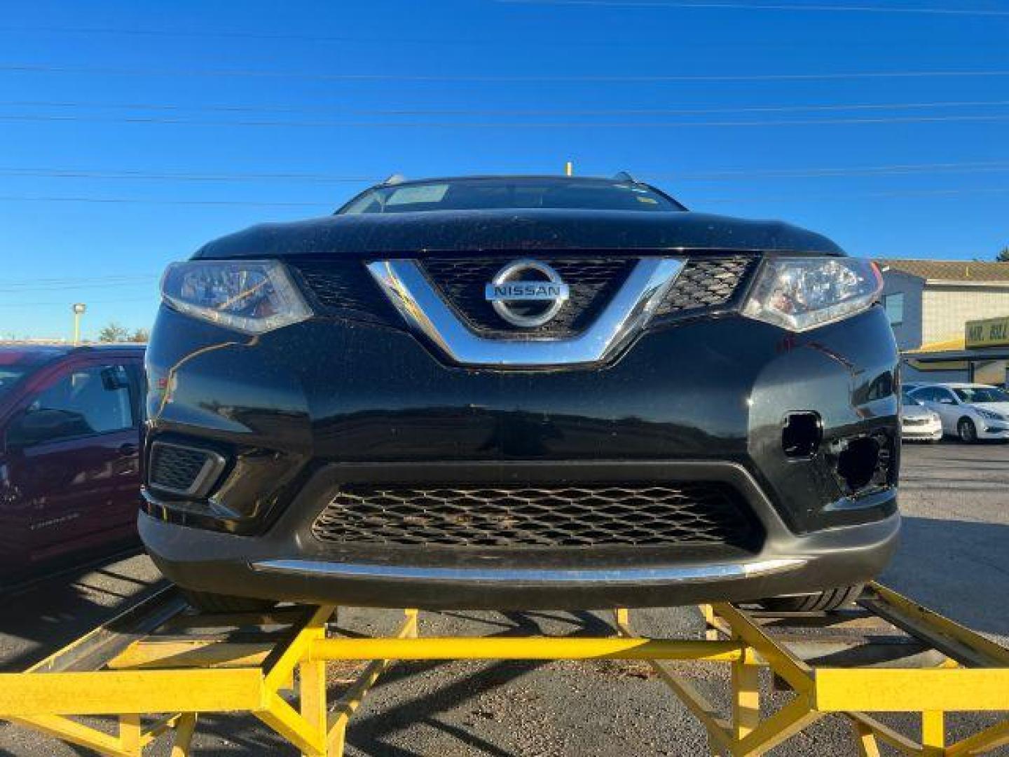 2016 Black Nissan Rogue S 2WD (KNMAT2MT2GP) with an 2.5L L4 DOHC 16V engine, Continuously Variabl transmission, located at 2715 W Pioneer Pkwy, Arlington, TX, 76013, (817) 265-9009, 32.710262, -97.153236 - Photo#3