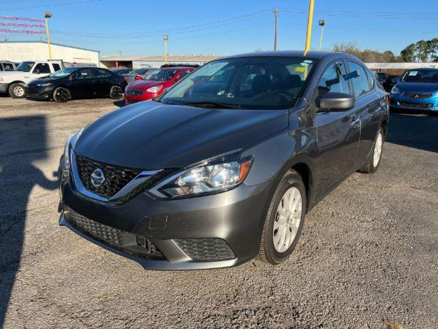 2019 GRAY Nissan Sentra SV (3N1AB7AP1KL) with an 1.8L L4 SFI DOHC 16 engine, Continuously Variabl transmission, located at 2715 W Pioneer Pkwy, Arlington, TX, 76013, (817) 265-9009, 32.710262, -97.153236 - Photo#2