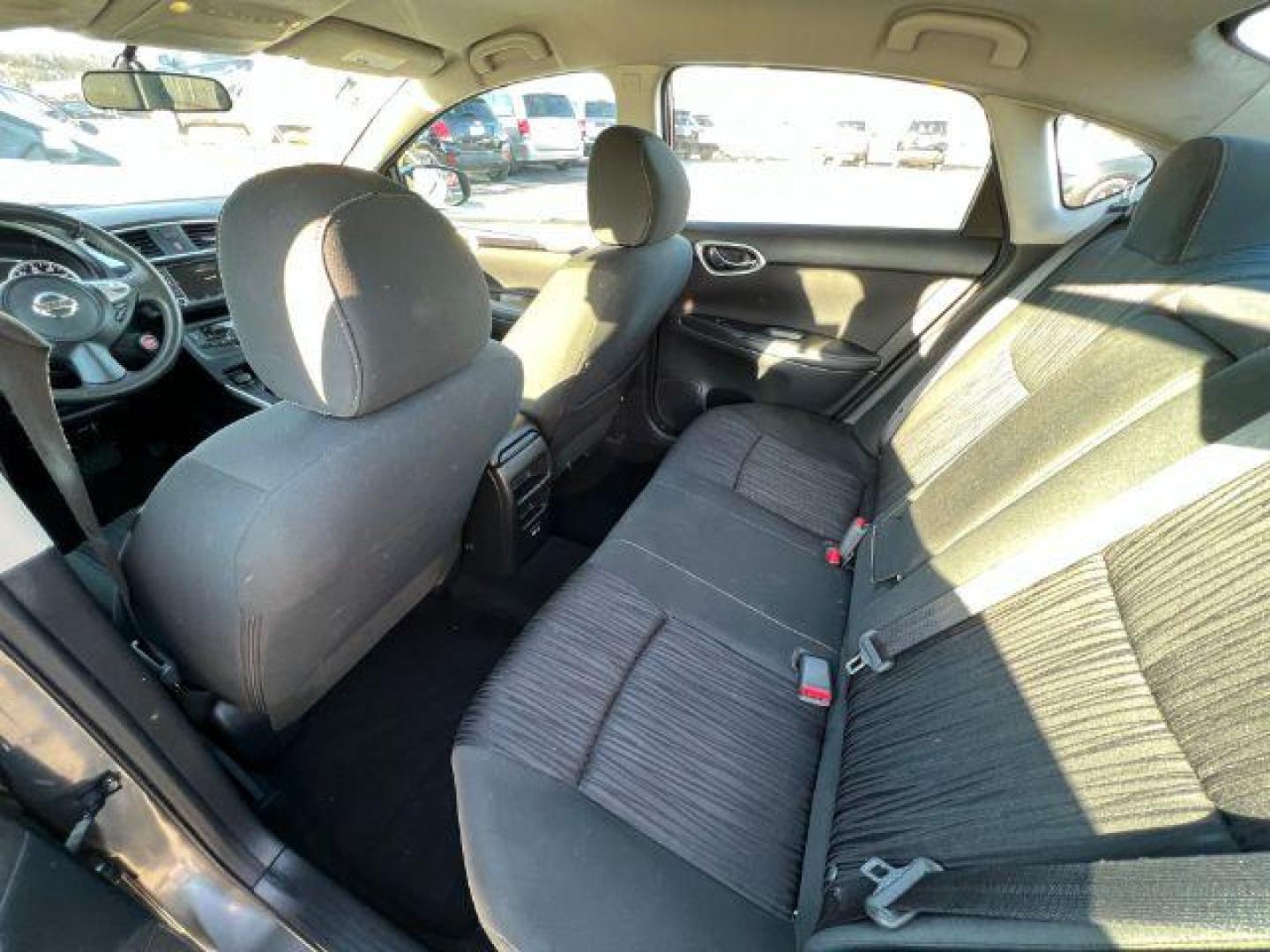 2019 GRAY Nissan Sentra SV (3N1AB7AP1KL) with an 1.8L L4 SFI DOHC 16 engine, Continuously Variabl transmission, located at 2715 W Pioneer Pkwy, Arlington, TX, 76013, (817) 265-9009, 32.710262, -97.153236 - Photo#11