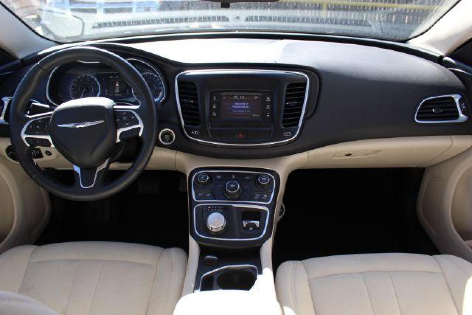 2015 BLACK Chrysler 200 Limited (1C3CCCAG6FN) with an 3.6L V6 DOHC 24V FFV engine, 9-Speed Automatic transmission, located at 2715 W Pioneer Pkwy, Arlington, TX, 76013, (817) 265-9009, 32.710262, -97.153236 - Photo#10