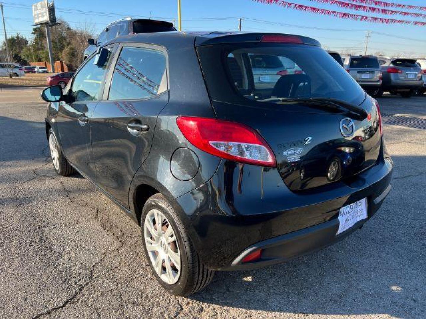 2014 BLACK Mazda MAZDA2 Sport AT (JM1DE1KZ9E0) with an 1.5L L4 DOHC 16V engine, 4-Speed Automatic transmission, located at 2715 W Pioneer Pkwy, Arlington, TX, 76013, (817) 265-9009, 32.710262, -97.153236 - Photo#7