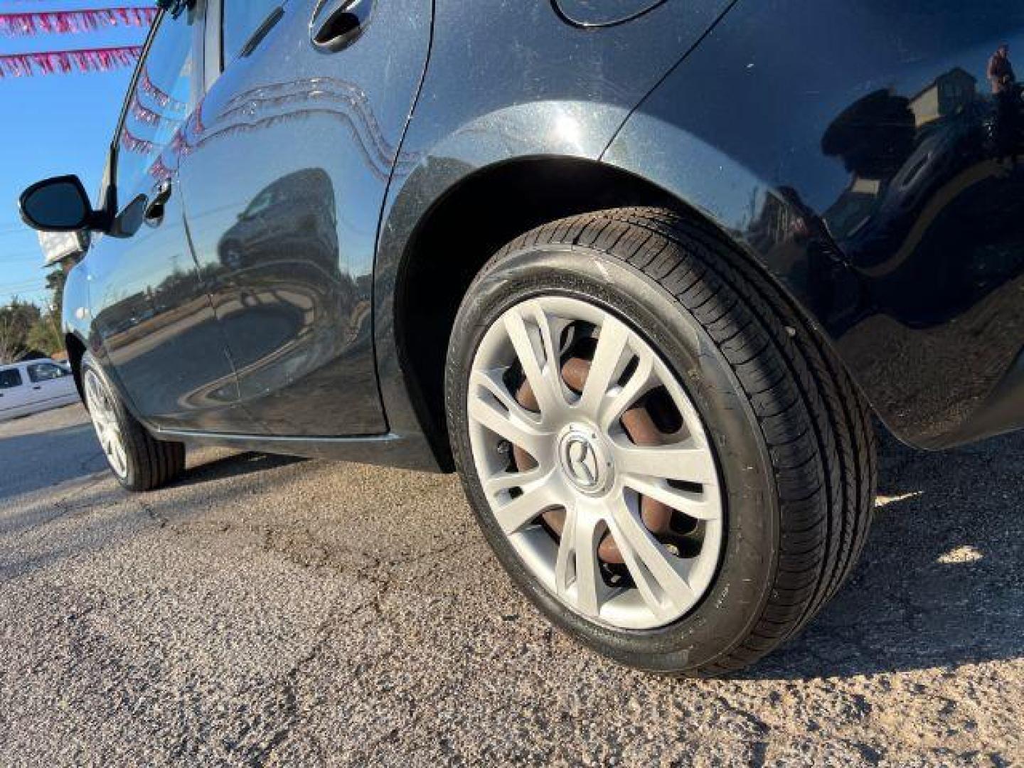 2014 BLACK Mazda MAZDA2 Sport AT (JM1DE1KZ9E0) with an 1.5L L4 DOHC 16V engine, 4-Speed Automatic transmission, located at 2715 W Pioneer Pkwy, Arlington, TX, 76013, (817) 265-9009, 32.710262, -97.153236 - Photo#8