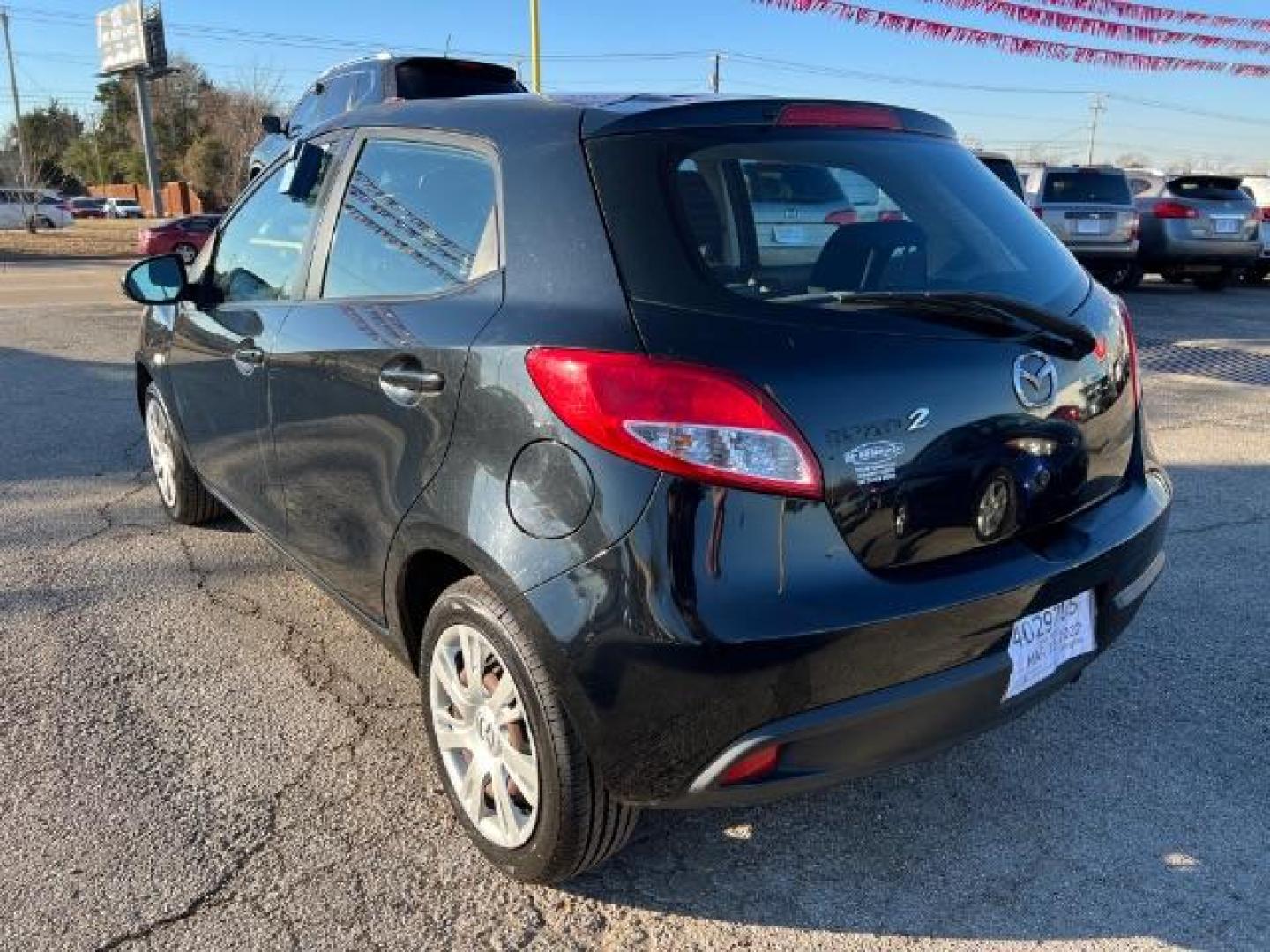 2014 BLACK Mazda MAZDA2 Sport AT (JM1DE1KZ9E0) with an 1.5L L4 DOHC 16V engine, 4-Speed Automatic transmission, located at 2715 W Pioneer Pkwy, Arlington, TX, 76013, (817) 265-9009, 32.710262, -97.153236 - Photo#23