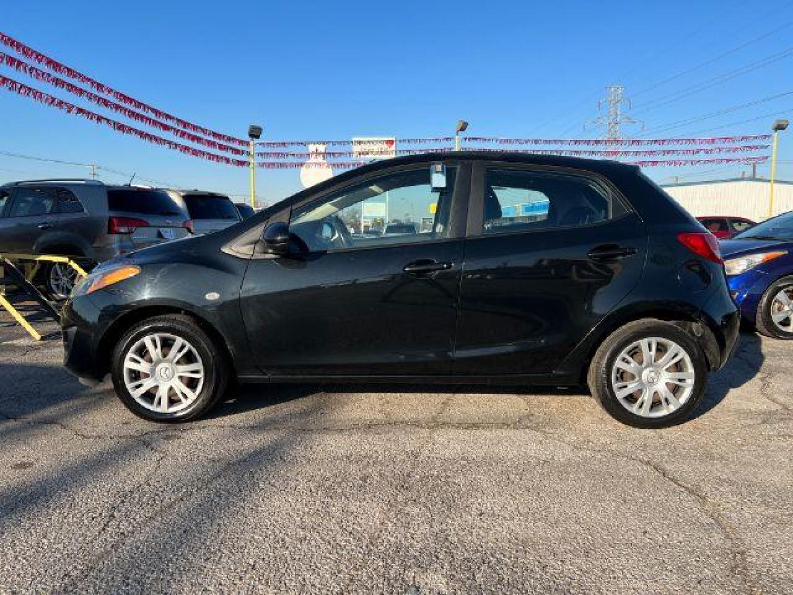 2014 BLACK Mazda MAZDA2 Sport AT (JM1DE1KZ9E0) with an 1.5L L4 DOHC 16V engine, 4-Speed Automatic transmission, located at 2715 W Pioneer Pkwy, Arlington, TX, 76013, (817) 265-9009, 32.710262, -97.153236 - Photo #1