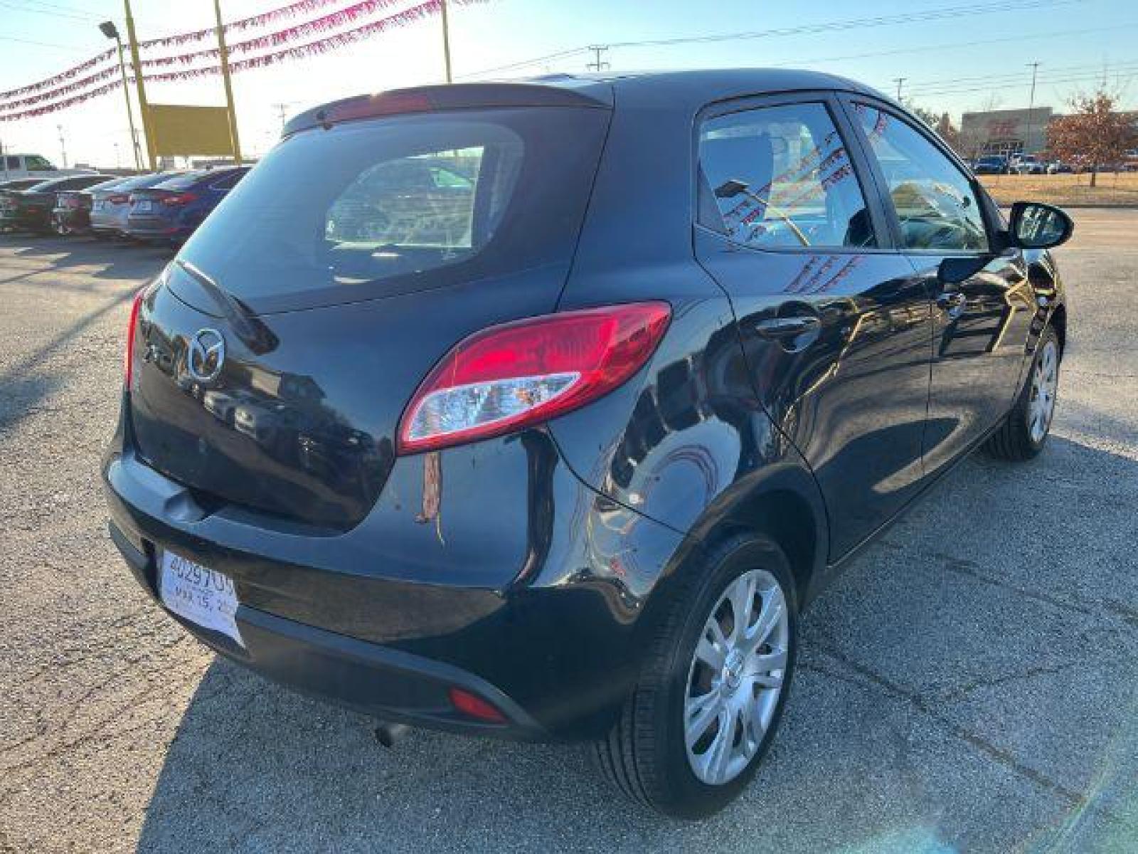2014 BLACK Mazda MAZDA2 Sport AT (JM1DE1KZ9E0) with an 1.5L L4 DOHC 16V engine, 4-Speed Automatic transmission, located at 2715 W Pioneer Pkwy, Arlington, TX, 76013, (817) 265-9009, 32.710262, -97.153236 - Photo #5