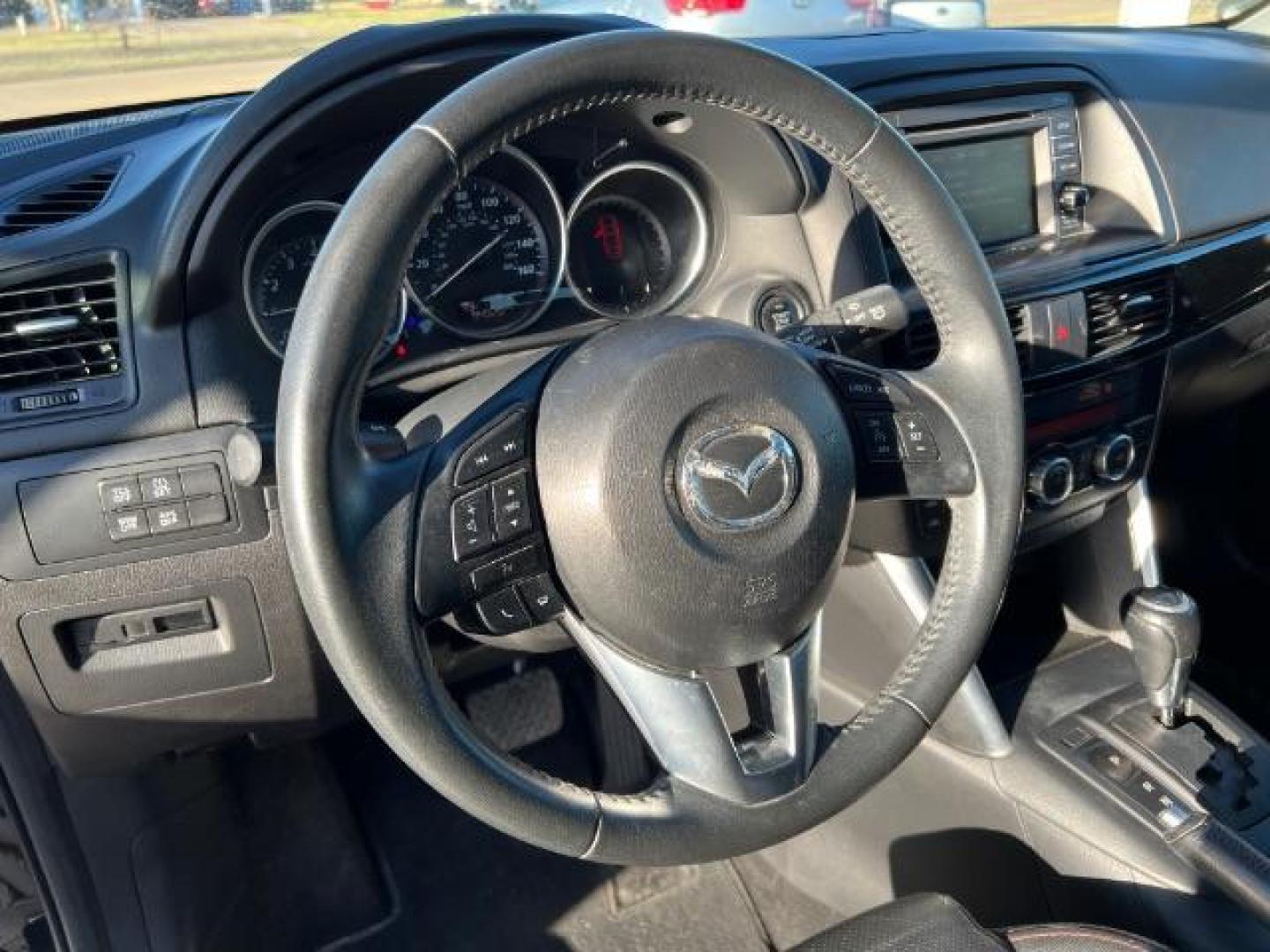 2014 BLACK Mazda CX-5 Grand Touring (JM3KE2DYXE0) with an 2.5L L4 DOHC 16V engine, 6-Speed Automatic transmission, located at 2715 W Pioneer Pkwy, Arlington, TX, 76013, (817) 265-9009, 32.710262, -97.153236 - Photo#16