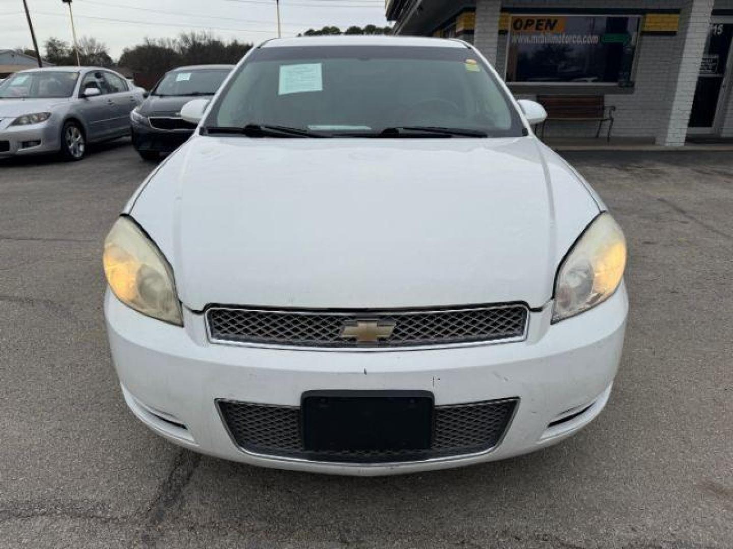 2012 White Chevrolet Impala LS (2G1WA5E35C1) with an 3.6L V6 DOHC 16V FFV engine, 6-Speed Automatic transmission, located at 2715 W Pioneer Pkwy, Arlington, TX, 76013, (817) 265-9009, 32.710262, -97.153236 - Photo#3