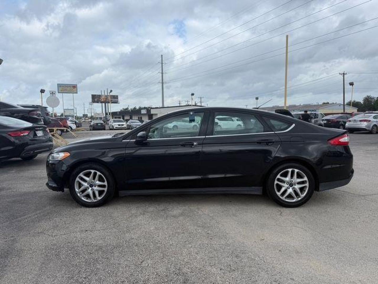2014 BLACK Ford Fusion S (3FA6P0G77ER) with an 2.5L L4 DOHC 16V engine, located at 2715 W Pioneer Pkwy, Arlington, TX, 76013, (817) 265-9009, 32.710262, -97.153236 - Photo#2