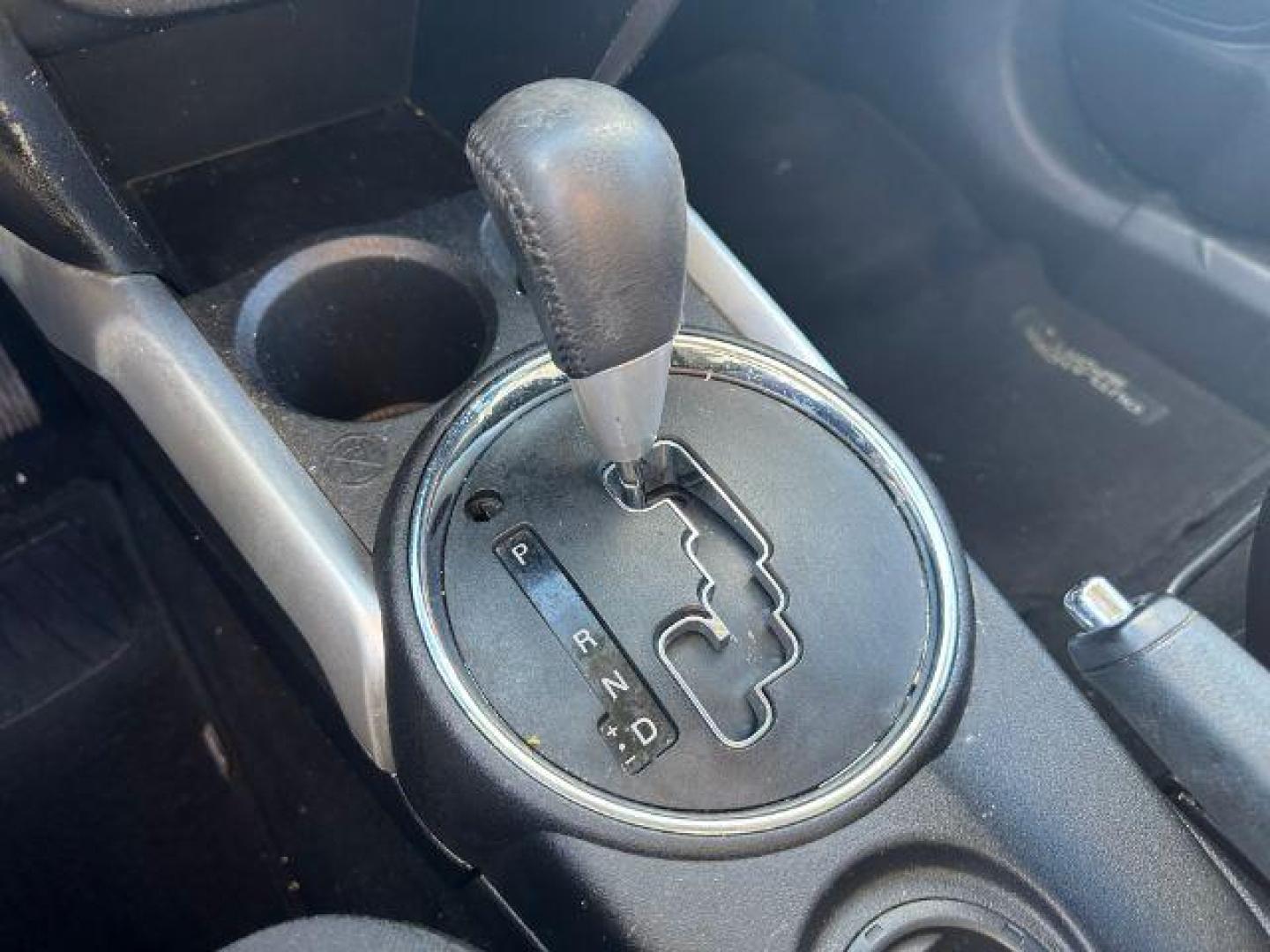 2015 SILVER Mitsubishi Outlander Sport ES 2WD (4A4AP3AU6FE) with an 2.0L L4 DOHC 16V engine, Continuously Variabl transmission, located at 2715 W Pioneer Pkwy, Arlington, TX, 76013, (817) 265-9009, 32.710262, -97.153236 - Photo#15